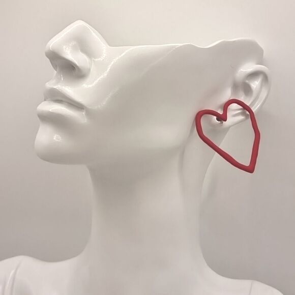 New DOLLS KILL open heart stud earrings - Picture 2 of 8